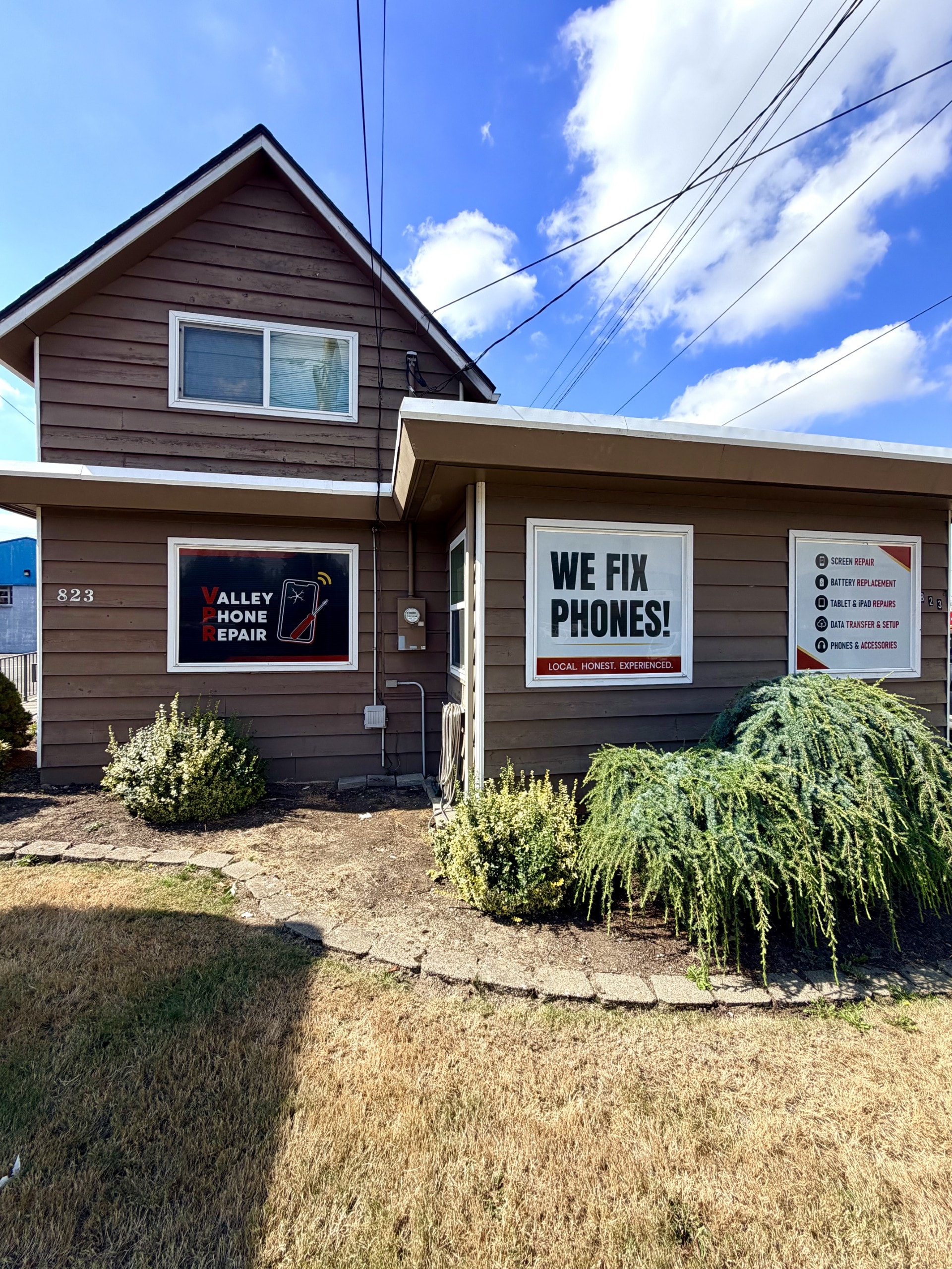 Valley Phone Repair storefront at 823 N. 4th St, Mount Vernon, WA